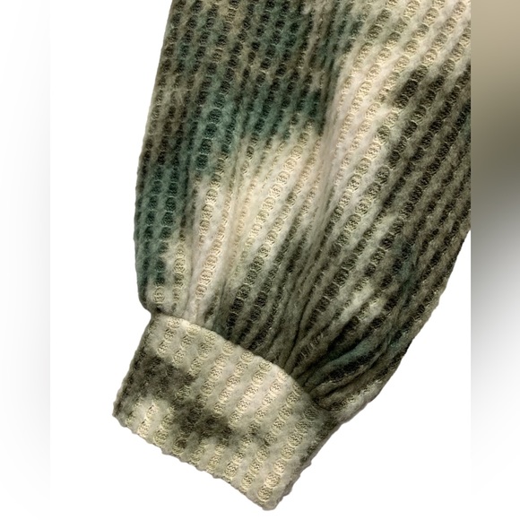 New! Abound waffle knit tie-dye hi-low sweater, beige green, size women's small - Picture 6 of 8